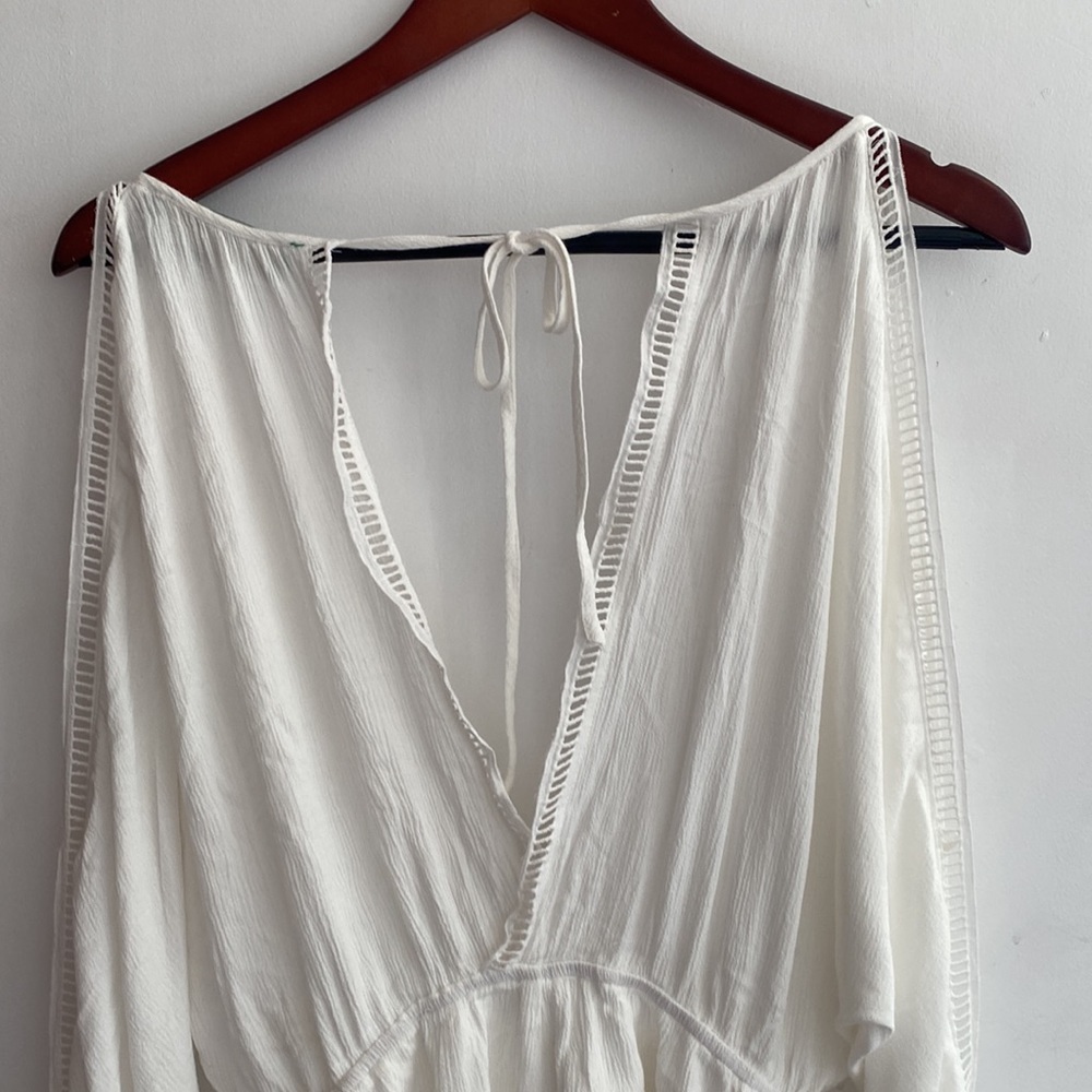 Signature8 S White Cold Shoulder Romper - Picture 9 of 12